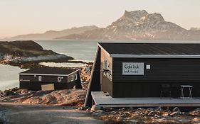 Inuk Hostels
